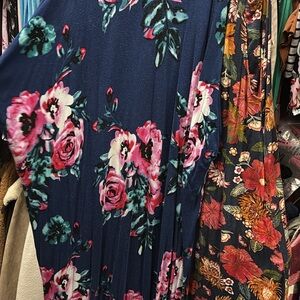 XL latched mama Floral cocoon Dress in Navy and Pink
